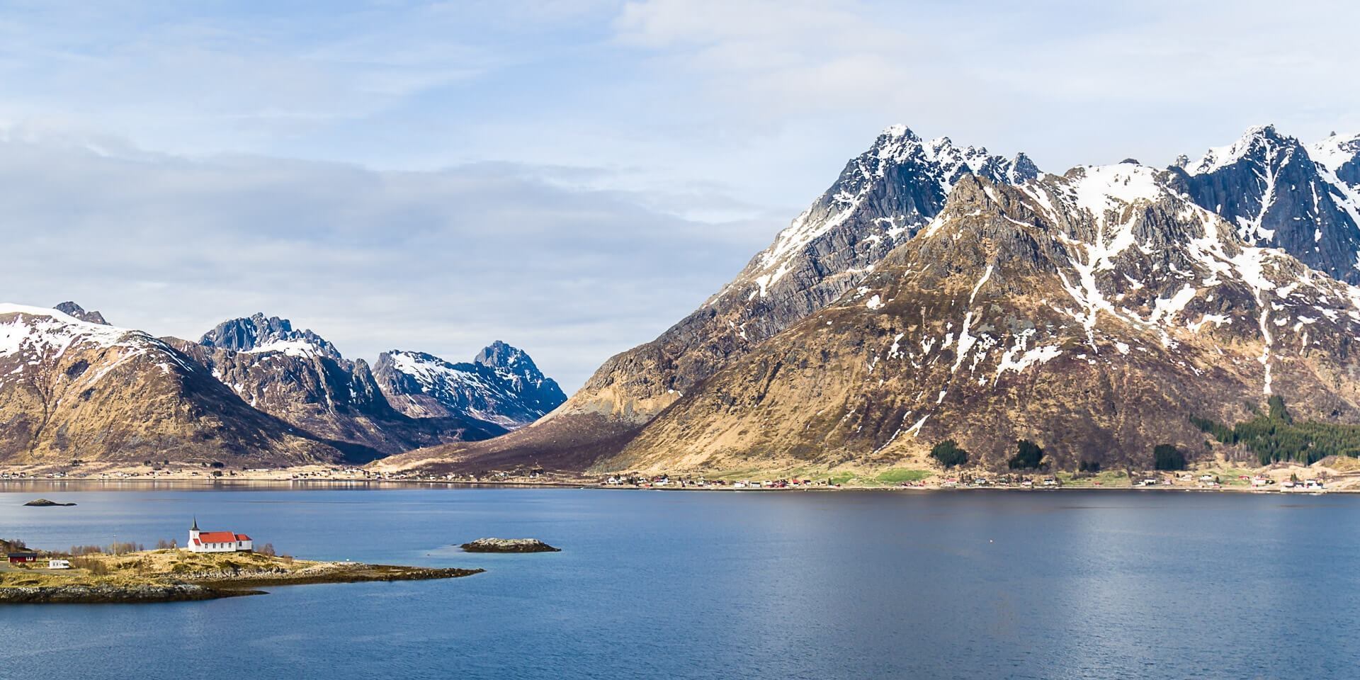 Sildpollnes kapell i Austnesfjorden, Lofoten.