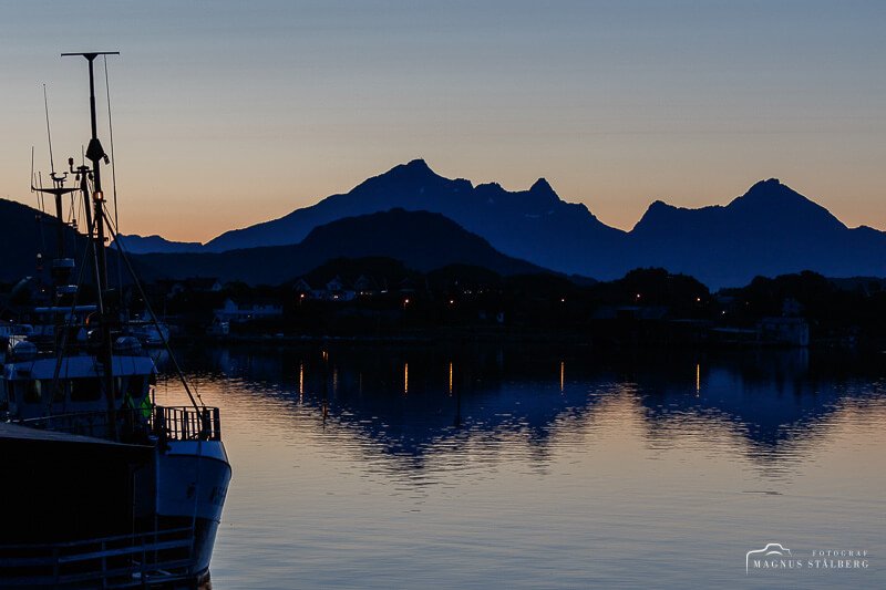 Solnedgång i Kraemmervika i Lofoten. Foto Magnus Stålberg