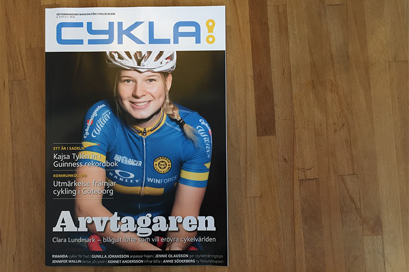 Omslagsbild på Clara Lundmark i tidningen Cykla.