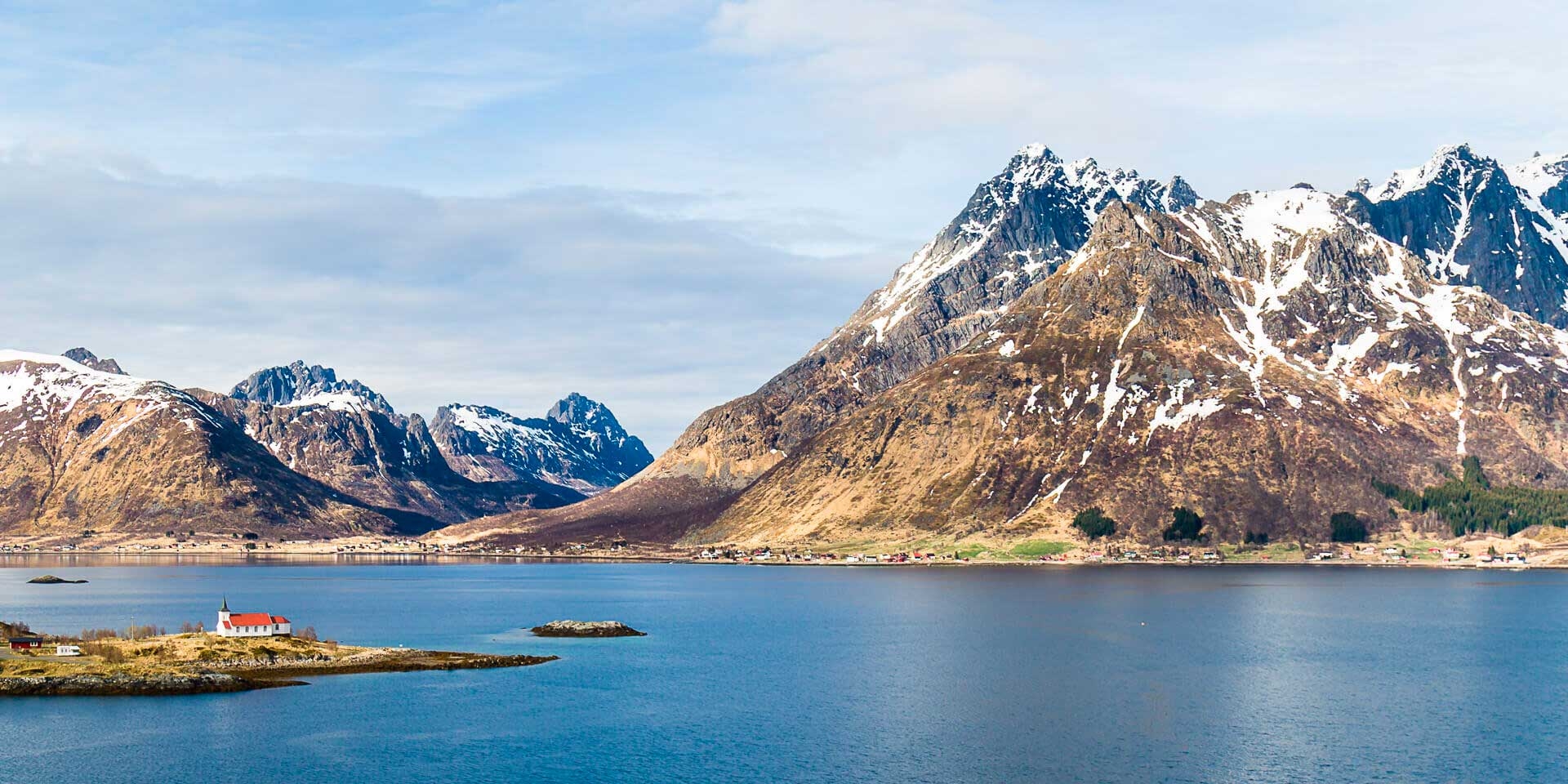 Sildpollnes kapell i Austnesfjorden, Lofoten.